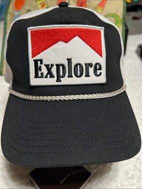EXPLORE TRUCKERS CAP 🖤
